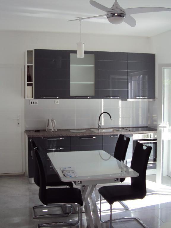 Apartment Zalo Donje Selo na Šolti Exteriér fotografie