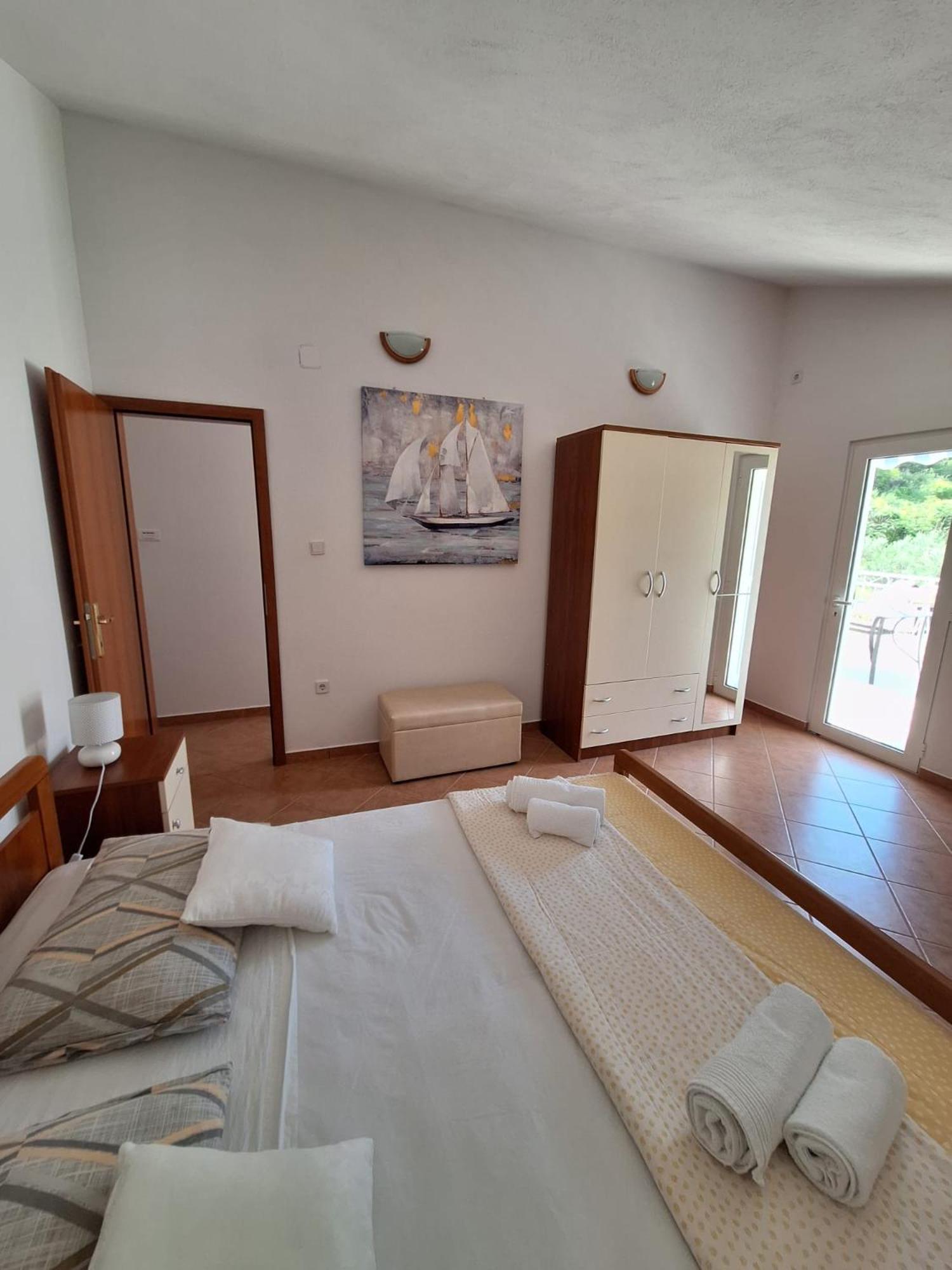 Apartment Zalo Donje Selo na Šolti Exteriér fotografie