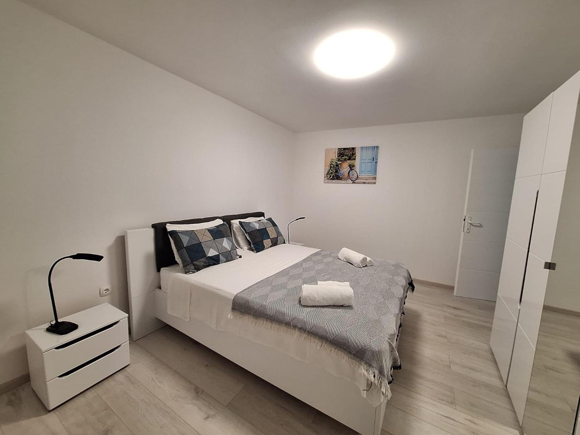 Apartment Zalo Donje Selo na Šolti Exteriér fotografie