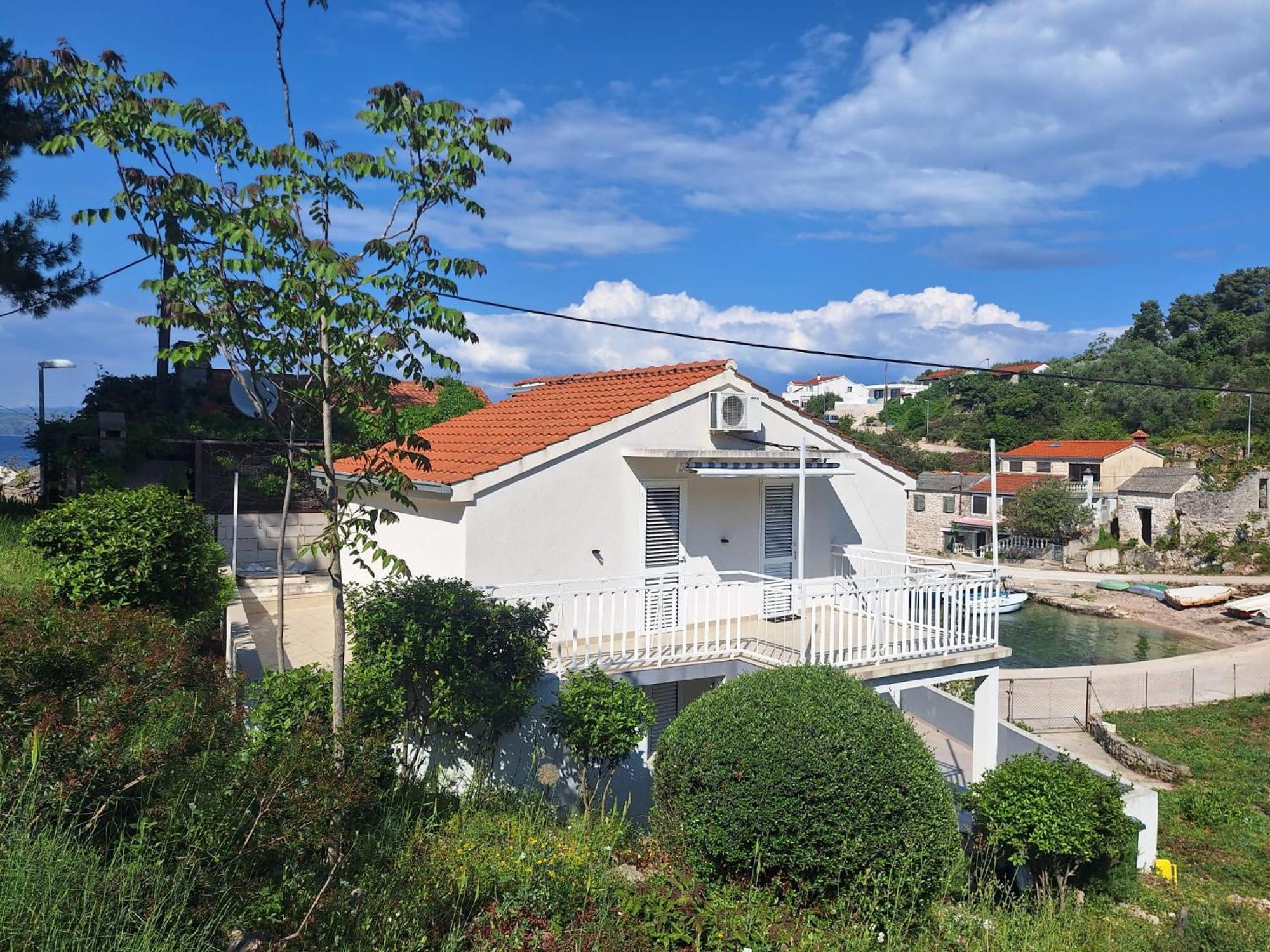 Apartment Zalo Donje Selo na Šolti Exteriér fotografie