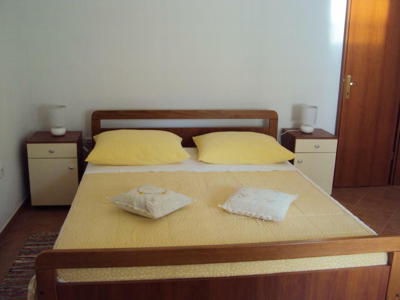 Apartment Zalo Donje Selo na Šolti Exteriér fotografie